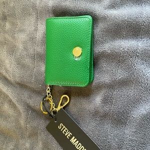 Keychain wallet